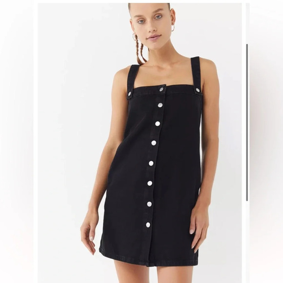 Urban Outfitters Aria Black Denim Overall Dress - Small - Picture 1 of 15